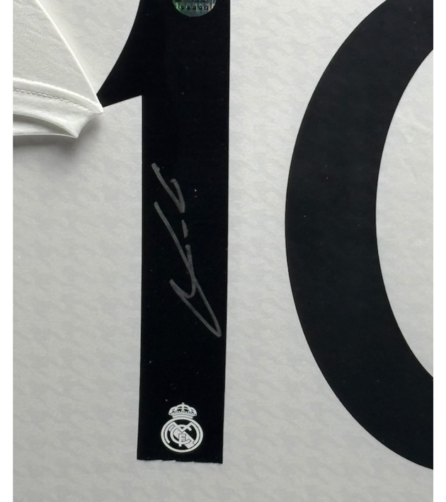 Luka Modric Real Madrid 24/25 ingelijst thuis shirt