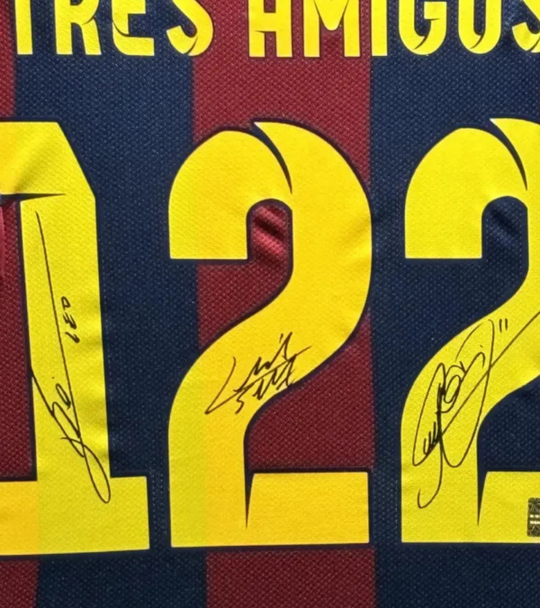 Tres Amigos FC Barcelona 14/15 ingelijst thuis shirt